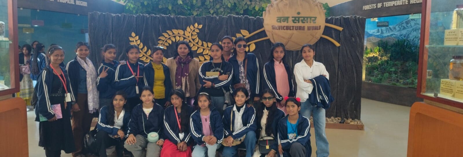  Rajkiya Kanya Inter Collegel 